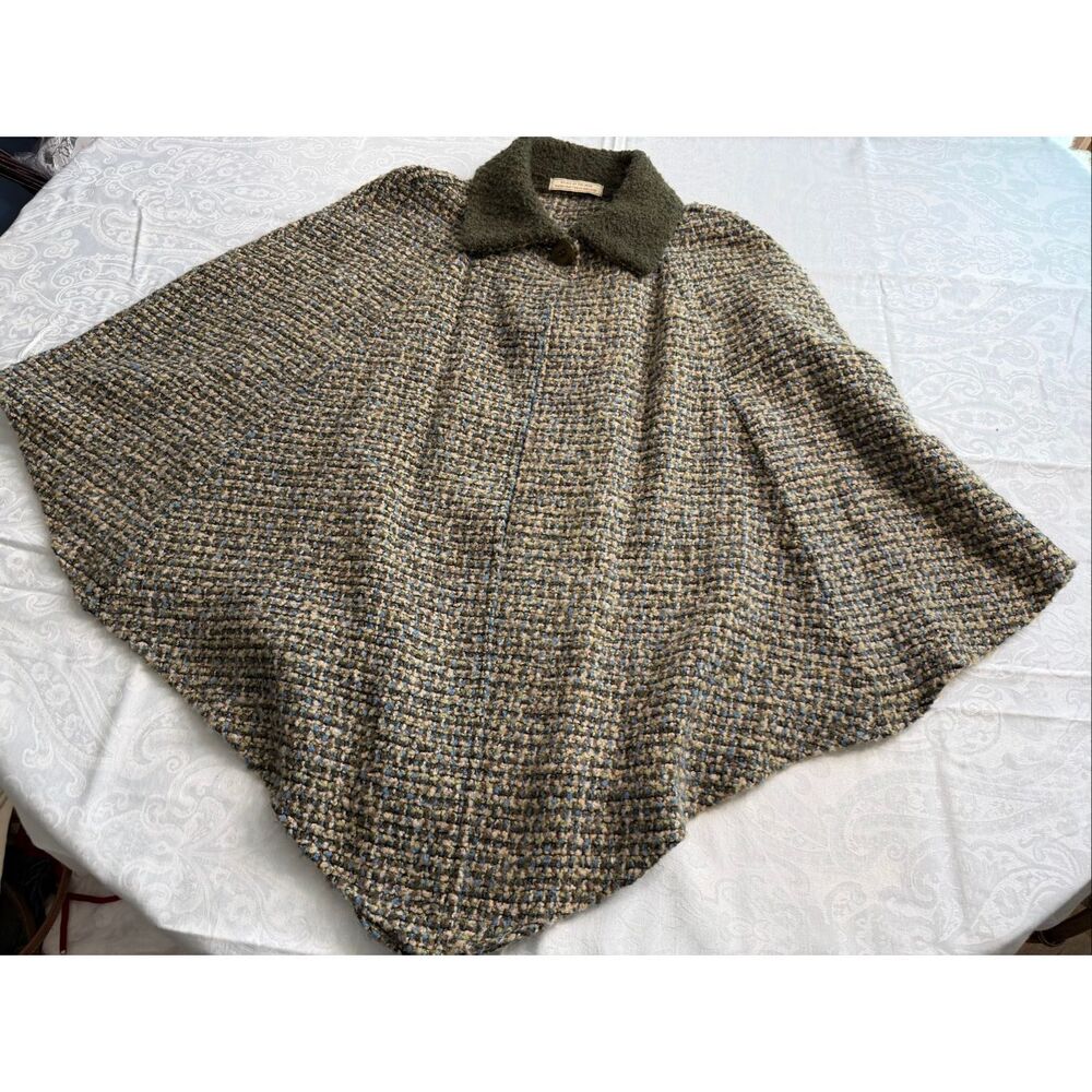 Weave of the Irish Handcrafted in Ireland Tweed Wool Blend Cape Poncho One Size